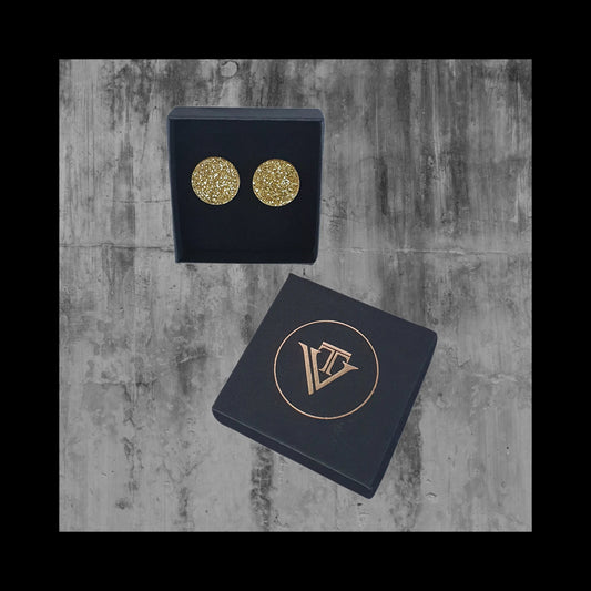 Kultaiset glitter - nappikorvakorut | Säihkettä ja tyylikästä kontrastia! - TV Creation