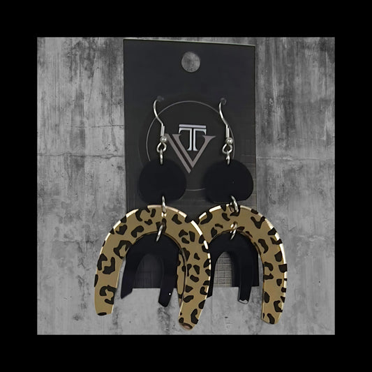 Näyttävät ja kevyet akryylikorut suomalaisena käsityönä - TV Creation